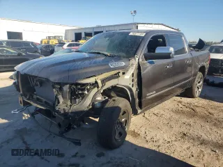 2020 Ram 1500 Limited z VIN 1C6RREHT4LN149616, wystawiony jako Copart lot #76371104 z przebiegiem 13 057 mil mil oraz Szkoda całkowita • Salvage title. Historia ofert i sprzedaży dostępna na DreamBid. Obrazek 1.