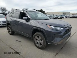 2023 Toyota RAV4 XLE with VIN 2T3W1RFV1PW270505, listed as a Copart auction lot 46473425 with 45,935 mi miles and Salvage Title. Bid and sale history available at carsss.com. Image 4.