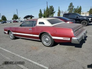 1976 Ford Thunderbird z VIN 6Y87A116695, wystawiony jako Copart lot #58666525 z przebiegiem 58 832 mil mil oraz Czysty tytuł • Clean title. Historia ofert i sprzedaży dostępna na DreamBid. Obrazek 2.
