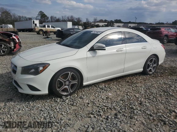 2014 Mercedes-Benz CLA 250 z VIN WDDSJ4GB6EN142728, wystawiony jako Copart lot #43932165 z przebiegiem 73 402 mil mil oraz Czysty tytuł • Clean title. Historia ofert i sprzedaży dostępna na DreamBid. Obrazek 1.