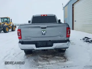 2022 Ram 2500 Laramie с VIN 3C6UR5FL6NG184134, выставлен на аукционе IAAI как лот 41228038 с пробегом 95 631 миль миль и . История ставок и продаж доступна на DreamBid. Изображение 16.