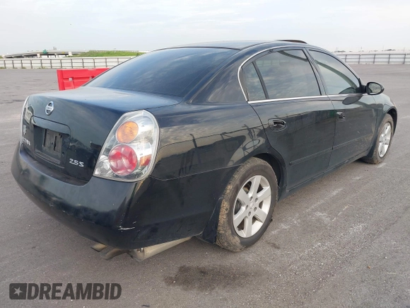 2003 Nissan Altima S with VIN 1N4AL11D23C289426, listed as a IAAI auction lot 42645759 with 216,835 mi miles and . Bid and sale history available at DreamBid. Image 4.