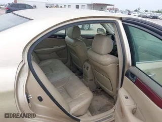 2003 Lexus ES 300 with VIN JTHBF30G030126237, listed as a IAAI auction lot 42061334 with 205,375 mi miles. Bid and sale history available at carsss.com. Image 8.
