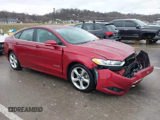 2014 Ford Fusion SE Hybrid with VIN 3FA6P0LU6ER315743, listed as a IAAI auction lot 41212111 with 83,433 mi miles. Bid and sale history available at carsss.com. Image 1.