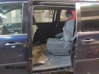 2006 Honda Odyssey LX с VIN 5FNRL38286B028788, выставлен на аукционе IAAI как лот 42282826 с пробегом 163 908 миль миль и . История ставок и продаж доступна на DreamBid. Изображение 8.