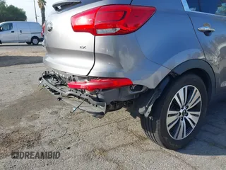 2015 Kia Sportage EX with VIN KNDPCCAC5F7723553, listed as a IAAI auction lot 40984662 with 44,227 mi miles and . Bid and sale history available at DreamBid. Image 18.