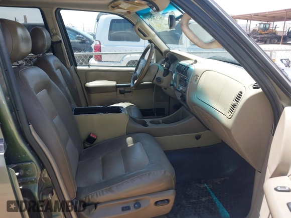 2004 Ford Explorer Sport Trac XLS с VIN 1FMDU67K74UC22531, выставлен на аукционе IAAI как лот 42676525 с пробегом 205 074 миль миль и . История ставок и продаж доступна на DreamBid. Изображение 5.