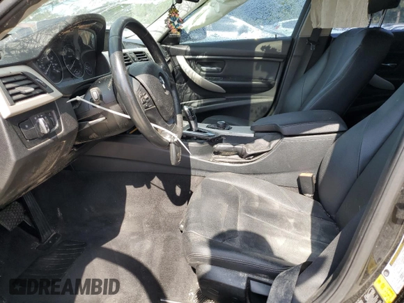 2015 BMW 3 Series 320i xDrive с VIN WBA3C3G57FNS74571, выставлен на аукционе Copart как лот 58059955 с пробегом 110 944 миль миль и Списание • Salvage title. История ставок и продаж доступна на DreamBid. Изображение 7.