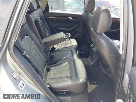 2010 Audi Q5 Premium Plus z VIN WA1LKAFP8AA068330, wystawiony jako IAAI lot #42417289 z przebiegiem 129 880 mil mil oraz . Historia ofert i sprzedaży dostępna na DreamBid. Obrazek 8.