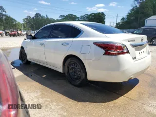 2015 Nissan Altima S with VIN 1N4AL3AP3FC205902, listed as a Copart auction lot 49206085 with 103,771 mi miles and Clean Title. Bid and sale history available at carsss.com. Image 2.