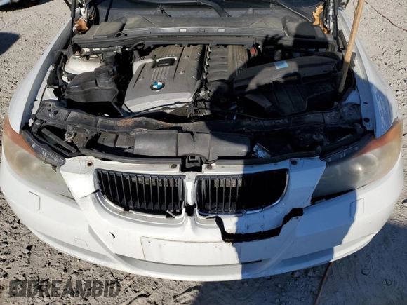 2006 BMW 3 Series 325xi z VIN WBAVT13586KW23161, wystawiony jako Copart lot #80188084 z przebiegiem 267 756 mil mil oraz Czysty tytuł • Clean title. Historia ofert i sprzedaży dostępna na DreamBid. Obrazek 11.