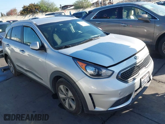 2019 Kia Niro LX with VIN KNDCB3LC1K5256409, listed as a IAAI auction lot 41741415 with 153,360 mi miles. Bid and sale history available at carsss.com. Image 1.