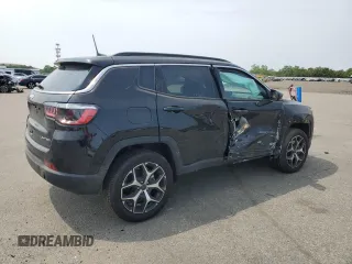 2025 Jeep Compass Limited с VIN 3C4NJDCN1ST502295, выставлен на аукционе Copart как лот 60655365 с пробегом 2 338 миль миль и Списание • Salvage title. История ставок и продаж доступна на DreamBid. Изображение 3.