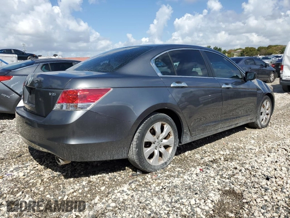 2010 Honda Accord EX z VIN 1HGCP3F76AA018725, wystawiony jako Copart lot #51126875 z przebiegiem 30 354 mil mil oraz Czysty tytuł • Clean title. Historia ofert i sprzedaży dostępna na DreamBid. Obrazek 3.