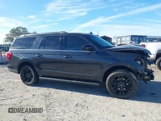 2024 Ford Expedition Max XLT with VIN 1FMJK1H8XREA66663, listed as a IAAI auction lot 41433111 with 3,196 mi miles and . Bid and sale history available at DreamBid. Image 14.
