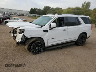 2023 GMC Yukon SLT with VIN 1GKS2BKDXPR224823, listed as a Copart auction lot 71722654 with 32,203 mi miles and Salvage Title. Bid and sale history available at carsss.com. Image 1.