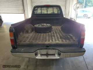 1997 Toyota Tacoma with VIN 4TAVL52N5VZ256443, listed as a Copart auction lot 57880284 with 133,989 mi miles and Clean Title. Bid and sale history available at carsss.com. Image 6.