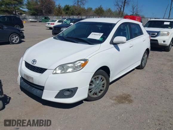 2010 Toyota Matrix with VIN 2T1KU4EE2AC348334, listed as a IAAI auction lot 41806058 with 230,549 mi miles. Bid and sale history available at carsss.com. Image 2.