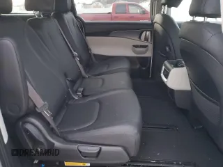 2024 Kia Carnival LX with VIN KNDNB4H39R6432697, listed as a Copart auction lot 82566344 with 7,048 mi miles and Salvage Title. Bid and sale history available at carsss.com. Image 11.