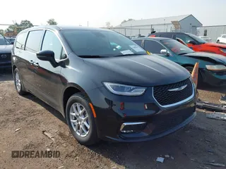 2023 Chrysler Pacifica Touring L z VIN 2C4RC1BG0PR533366, wystawiony jako IAAI lot #42480269 z przebiegiem 80 871 mil mil oraz . Historia ofert i sprzedaży dostępna na DreamBid. Obrazek 1.