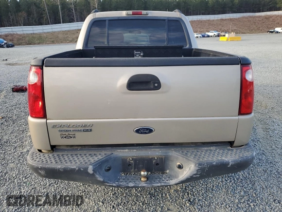 2005 Ford Explorer Sport Trac XLS with VIN 1FMZU67K65UA65517, listed as a Copart auction lot 50827365 with 288,901 mi miles and Clean title. Bid and sale history available at DreamBid. Image 6.