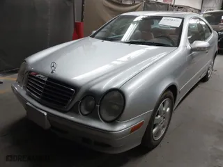 2001 Mercedes-Benz CLK-Class with VIN WDBLJ65GX1T091389, listed as a IAAI auction lot 42058375 with 215,750 mi miles. Bid and sale history available at carsss.com. Image 6.