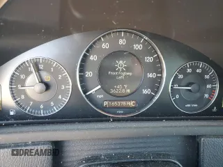 2008 Mercedes-Benz CLK 350 z VIN WDBTJ56H88F238626, wystawiony jako Copart lot #49378635 z przebiegiem 165 378 mil mil oraz Szkoda całkowita • Salvage title. Historia ofert i sprzedaży dostępna na DreamBid. Obrazek 9.
