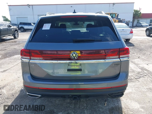 2024 Volkswagen Atlas SE с VIN 1V2HR2CA1RC547264, выставлен на аукционе IAAI как лот 41948193 с пробегом 24 683 миль миль и . История ставок и продаж доступна на DreamBid. Изображение 16.