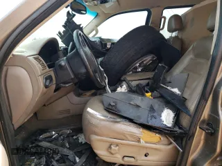 2002 Ford Explorer XLT с VIN 1FMDU73K02ZC66270, выставлен на аукционе Copart как лот 54757055 с пробегом Не указан миль и Списание • Salvage title. История ставок и продаж доступна на DreamBid. Изображение 7.