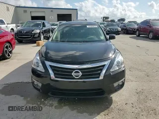 2014 Nissan Altima 2.5 S with VIN 1N4AL3AP4EN205216, listed as a Copart auction lot 54380615 with 130,749 mi miles and Salvage Title. Bid and sale history available at carsss.com. Image 13.