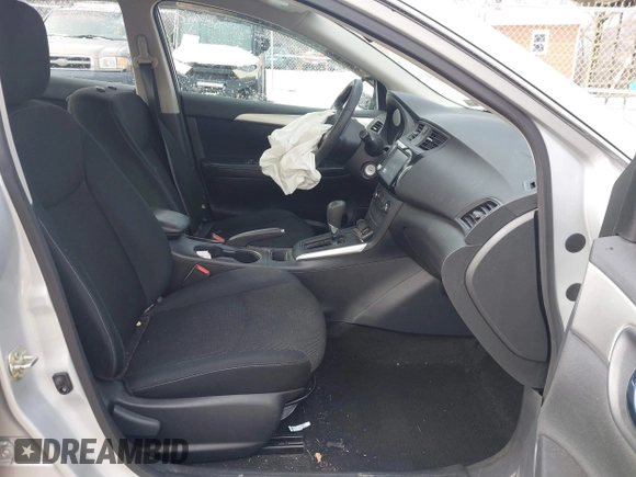 2019 Nissan Sentra SV with VIN 3N1AB7AP5KY296695, listed as a IAAI auction lot 41561686 with 48,653 mi miles and . Bid and sale history available at DreamBid. Image 5.