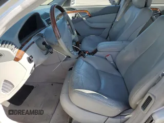 2003 Mercedes-Benz S 500 z VIN WDBNG75J73A358818, wystawiony jako Copart lot #58184495 z przebiegiem Nie podano mil oraz Czysty tytuł • Clean title. Historia ofert i sprzedaży dostępna na DreamBid. Obrazek 7.