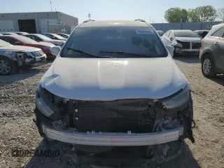2021 Chrysler Pacifica Touring L with VIN 2C4RC1BG2MR574402, listed as a Copart auction lot 88883045 with Not provided miles and Salvage title. Bid and sale history available at DreamBid. Image 5.