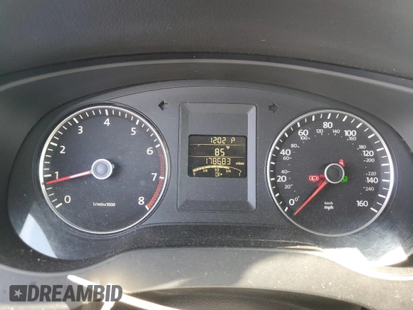 2012 Volkswagen Jetta SEL z VIN 3VWLP7AJ6CM321645, wystawiony jako Copart lot #55826355 z przebiegiem 178 683 mil mil oraz Szkoda całkowita • Salvage title. Historia ofert i sprzedaży dostępna na DreamBid. Obrazek 9.