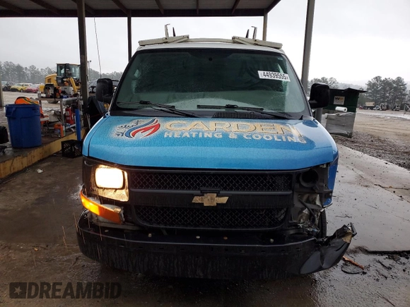 2015 Chevrolet Express Cargo with VIN 1GCWGFCF9F1276785, listed as a Copart auction lot 44939555 with 216,253 mi miles and Salvage title. Bid and sale history available at DreamBid. Image 5.