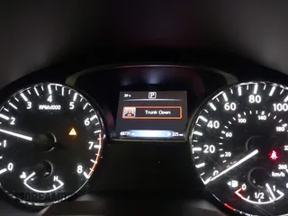 2018 Nissan Altima SR z VIN 1N4AL3AP1JC181544, wystawiony jako IAAI lot #40940704 z przebiegiem 68 731 mil mil oraz . Historia ofert i sprzedaży dostępna na DreamBid. Obrazek 7.