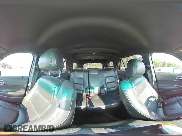 2012 Ford Explorer XLT z VIN 1FMHK7D81CGA57434, wystawiony jako Copart lot #55700265 z przebiegiem Nie podano mil oraz Szkoda całkowita • Salvage title. Historia ofert i sprzedaży dostępna na DreamBid. Obrazek 15.