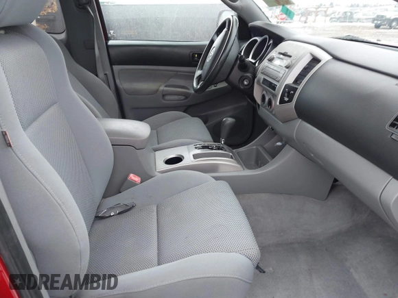 2009 Toyota Tacoma with VIN 5TEUU42N29Z630198, listed as a IAAI auction lot 41626550 with 141,173 mi miles. Bid and sale history available at carsss.com. Image 5.