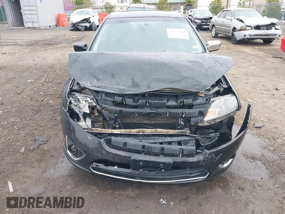 2010 Ford Fusion Hybrid with VIN 3FADP0L38AR263525, listed as a IAAI auction lot 41952084 with 112,681 mi miles. Bid and sale history available at carsss.com. Image 6.