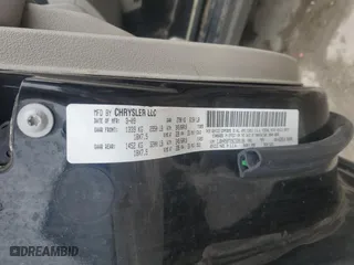 2009 Jeep Grand Cherokee Limited with VIN 1J8HR58T29C539180, listed as a Copart auction lot 48166555 with 198,736 mi miles and Salvage Title. Bid and sale history available at carsss.com. Image 13.