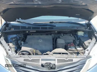2015 Toyota Sienna LE AAS with VIN 5TDKK3DC1FS642029, listed as a IAAI auction lot 42618738 with 201,344 mi miles and . Bid and sale history available at DreamBid. Image 10.