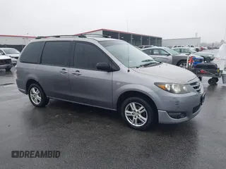 2005 Mazda MPV LX with VIN JM3LW28A050538622, listed as a IAAI auction lot 41555020 with 235,279 mi miles. Bid and sale history available at carsss.com. Image 1.