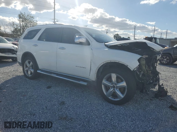 2013 Dodge Durango Citadel with VIN 1C4RDHEG9DC512165, listed as a Copart auction lot 85198454 with 186,178 mi miles and Salvage title. Bid and sale history available at DreamBid. Image 4.