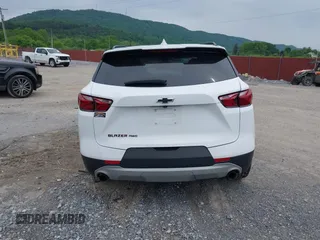 2021 Chevrolet Blazer LT z VIN 3GNKBHR40MS577432, wystawiony jako IAAI lot #42388880 z przebiegiem 35 438 mil mil oraz . Historia ofert i sprzedaży dostępna na DreamBid. Obrazek 16.
