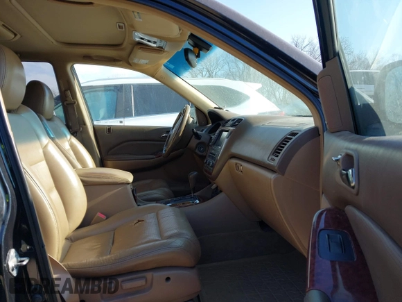 2005 Acura MDX Touring with VIN 2HNYD18985H520296, listed as a IAAI auction lot 41133862 with 173,318 mi miles. Bid and sale history available at carsss.com. Image 5.