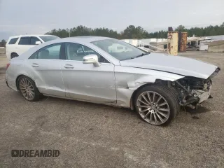2015 Mercedes-Benz CLS-Class CLS 400 with VIN WDDLJ6FB8FA152445, listed as a Copart auction lot 68637112 with 78,577 mi miles. Bid and sale history available at carsss.com. Image 4.
