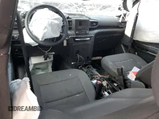 2024 Ford Police Interceptor Utility z VIN 1FM5K8AB5RGA30447, wystawiony jako Copart lot #43922145 z przebiegiem Nie podano mil oraz Szkody całkowita. Historia ofert i sprzedaży dostępna na DreamBid. Obrazek 8.