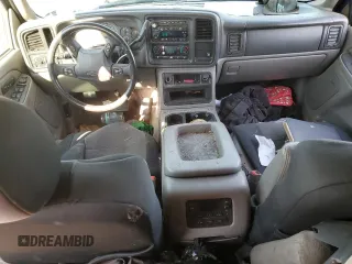 2005 Chevrolet Tahoe LT z VIN 1GNEC13T75R167992, wystawiony jako Copart lot #50202265 z przebiegiem 243 156 mil mil oraz Czysty tytuł • Clean title. Historia ofert i sprzedaży dostępna na DreamBid. Obrazek 8.