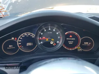 2020 Porsche Cayenne S z VIN WP1BB2AY7LDA57018, wystawiony jako Copart lot #53679224 z przebiegiem 45 024 mil mil oraz . Historia ofert i sprzedaży dostępna na DreamBid. Obrazek 9.