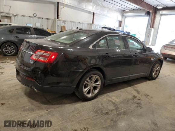 2015 Ford Taurus SEL с VIN 1FAHP2H82FG170371, выставлен на аукционе Copart как лот 60748625 с пробегом 187 305 миль миль и На запчасти • Non repairable. История ставок и продаж доступна на DreamBid. Изображение 3.